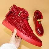 Jinquedai   Men Embossed Crocodile High Top Sneakers Lock Lace Red Flats Real Leather Designer Boots Men‘s Casual Shoes jinquedai