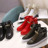 Jinquedai   Men Embossed Crocodile High Top Sneakers Lock Lace Red Flats Real Leather Designer Boots Men‘s Casual Shoes jinquedai