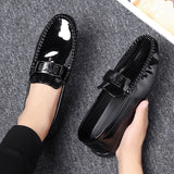 Casual Men Glossy Shoes Luxury Brand Slip on Formal Loafers Moccasins Italian Black Male Driving Flat Breathable jinquedai